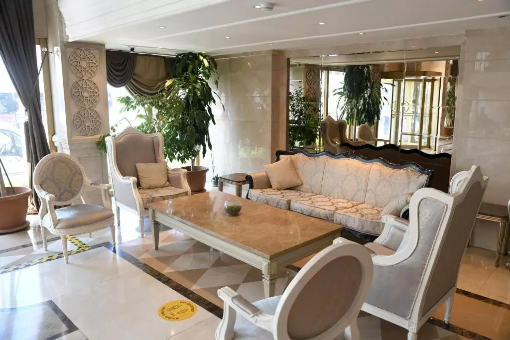 Grand Halic Goldenhorn